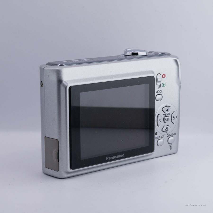 Panasonic DMC-LS80