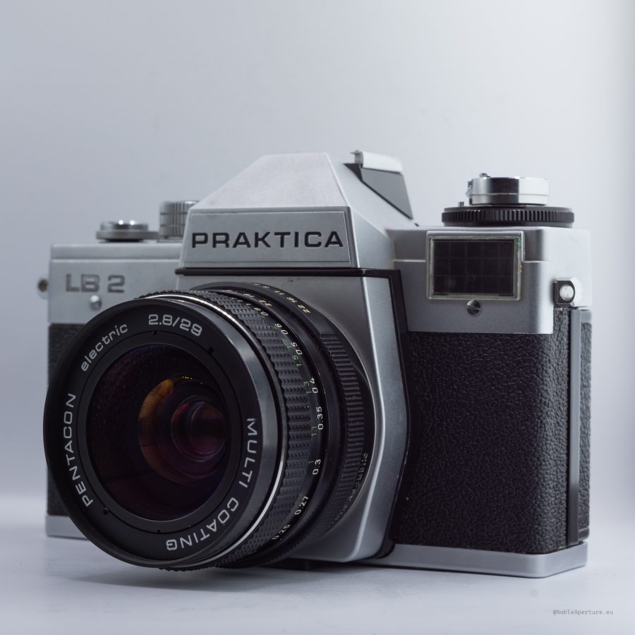 Praktica LB 2 z obiektywem Pentacon electric 29mm f/2.8 MC