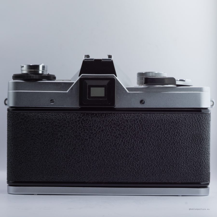 Praktica LB 2 z obiektywem Pentacon electric 29mm f/2.8 MC